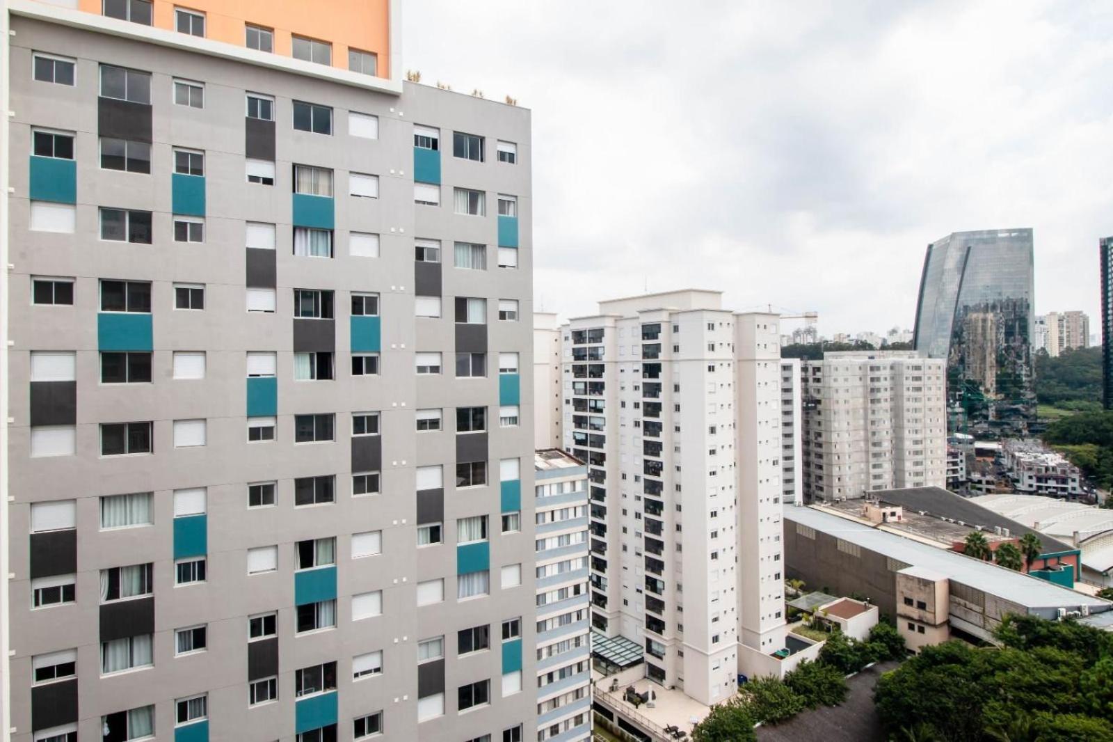 Santo Amaro Ao Lado Da Estacao Joao Dias * São Paulo